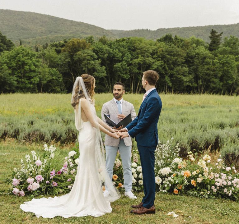 Heiraten im Lavendelfeld